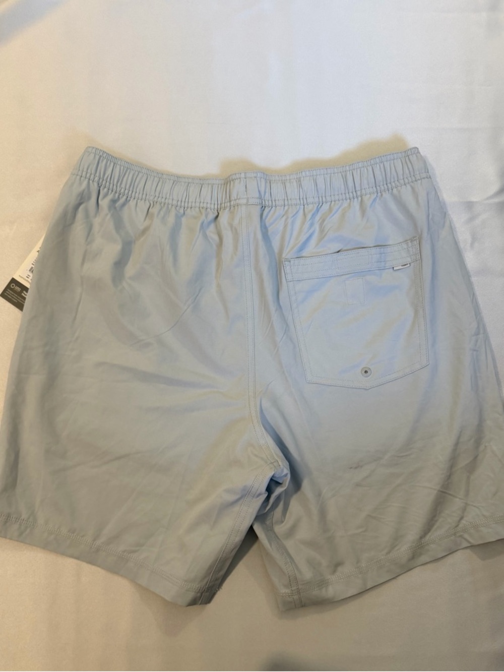 Vuori Kore Short Lined 7" SZ L in Sky Grey - Picture 8 of 8